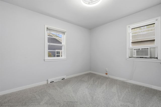 1616 University Ave NW, Minot, ND 58703
