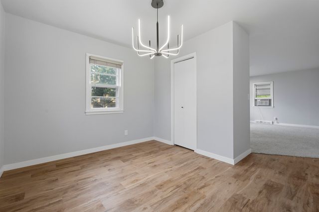 1616 University Ave NW, Minot, ND 58703
