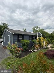 913 BALTIMORE ANNAPOLIS BLVD, Severna Park, MD 21146