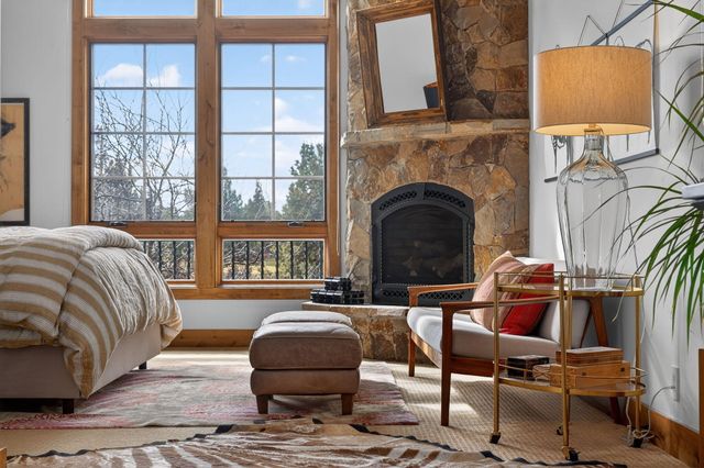 65653 Swallows Nest Lane, Bend, OR 97701