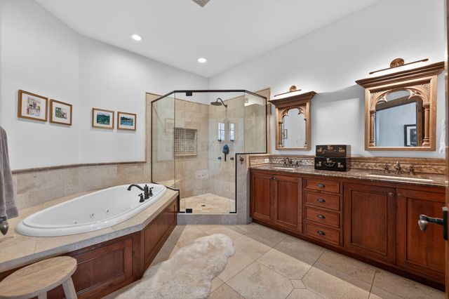 65653 Swallows Nest Lane, Bend, OR 97701