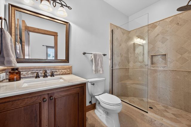 65653 Swallows Nest Lane, Bend, OR 97701