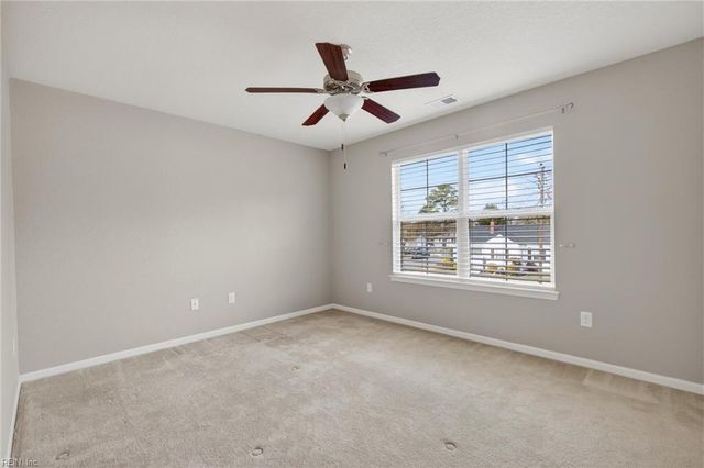 9404 Hickory ST, Norfolk, VA 23503