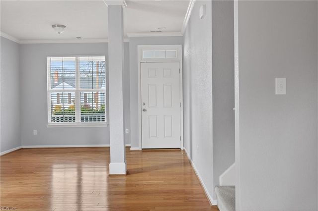 9404 Hickory ST, Norfolk, VA 23503