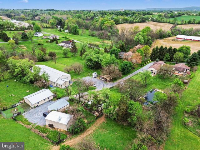1346 BAIR RD, Bainbridge, PA 17502