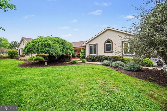 1346 BAIR RD, Bainbridge, PA 17502