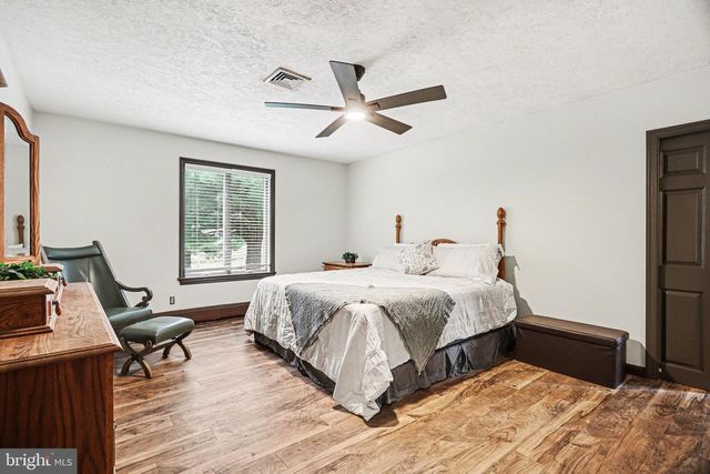 1346 BAIR RD, Bainbridge, PA 17502