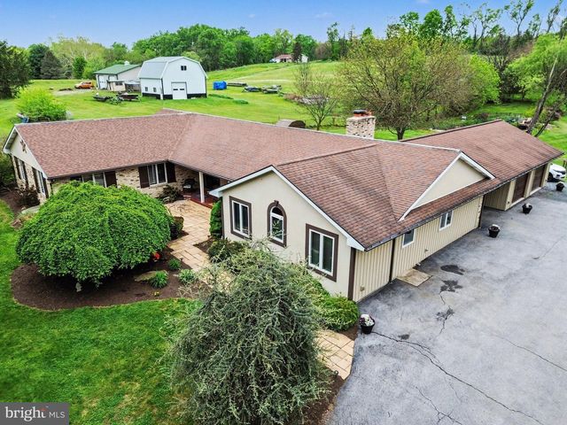 1346 BAIR RD, Bainbridge, PA 17502