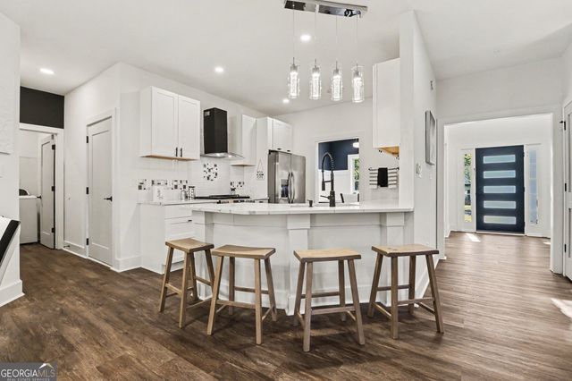 5259 Leecroft Drive, Buford, GA 30518