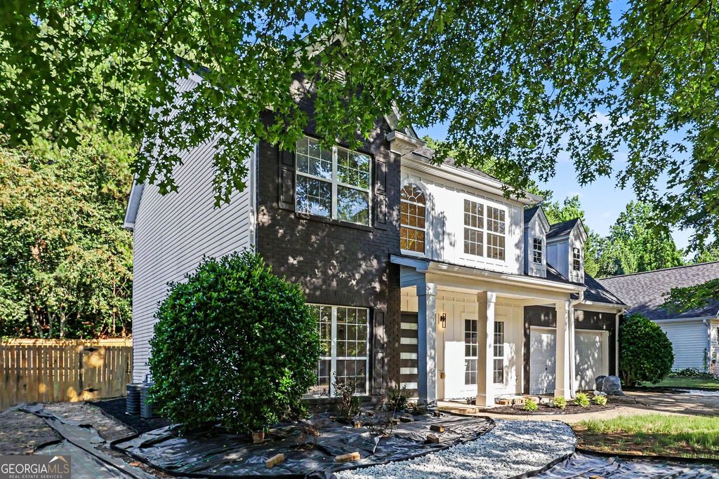5259 Leecroft Drive, Buford, GA 30518