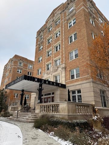 2615 Park Avenue 310, Minneapolis, MN 55407