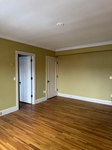 2615 Park Avenue 310, Minneapolis, MN 55407