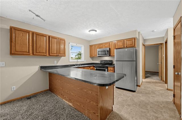 6636 Portrait Drive, Dayton, OH 45415