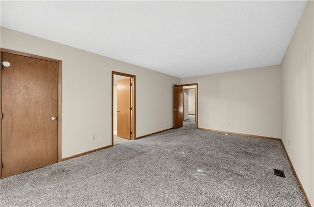 6636 Portrait Drive, Dayton, OH 45415