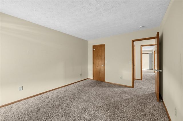 6636 Portrait Drive, Dayton, OH 45415
