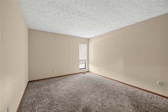 6636 Portrait Drive, Dayton, OH 45415