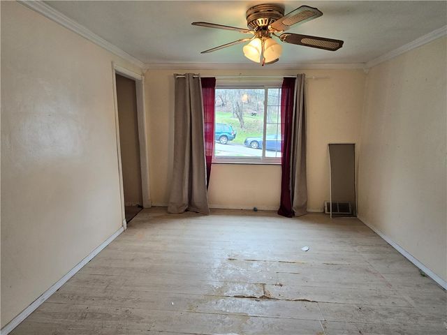 109 Webster Dr, Penn Hills, PA 15235