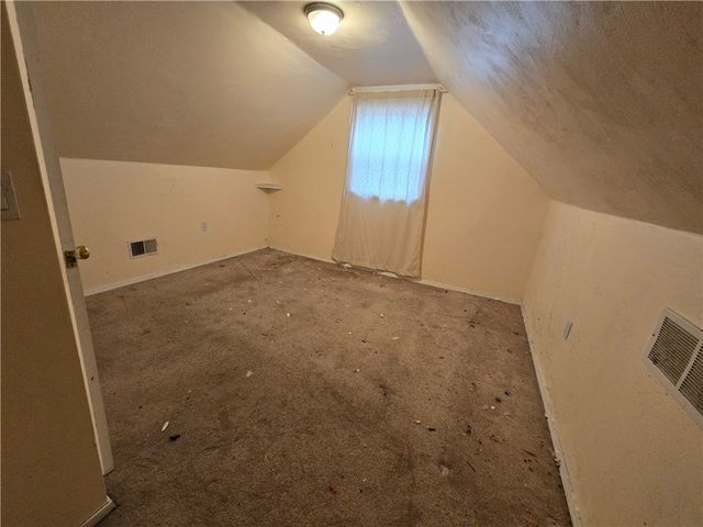 109 Webster Dr, Penn Hills, PA 15235