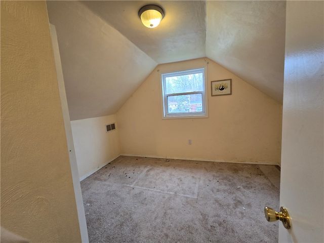 109 Webster Dr, Penn Hills, PA 15235