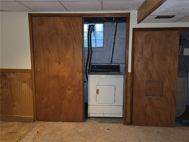 109 Webster Dr, Penn Hills, PA 15235