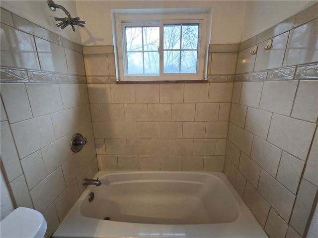 109 Webster Dr, Penn Hills, PA 15235