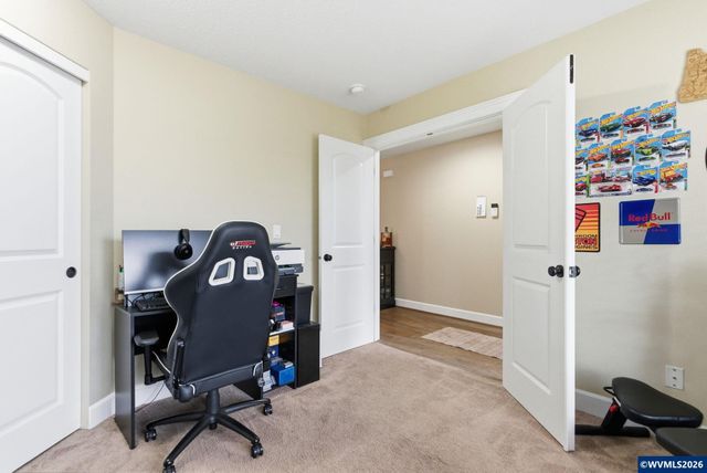 2726 Nina Pl, Hubbard, OR 97032