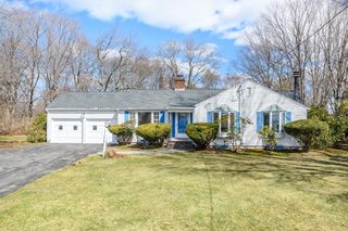 84 Pleasant St, Natick, MA 01760