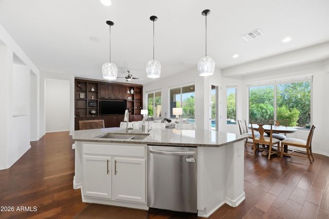 5641 E DESERT FOREST Trail, Cave Creek, AZ 85331