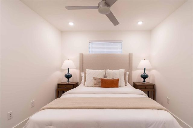 1200 Fourteenth Place 104, Atlanta, GA 30309