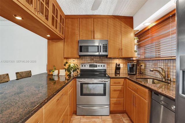 500 SE 21st Ave 211, Deerfield Beach, FL 33441