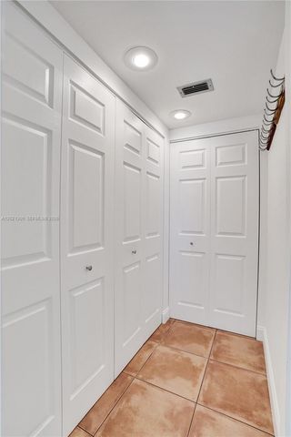 500 SE 21st Ave 211, Deerfield Beach, FL 33441