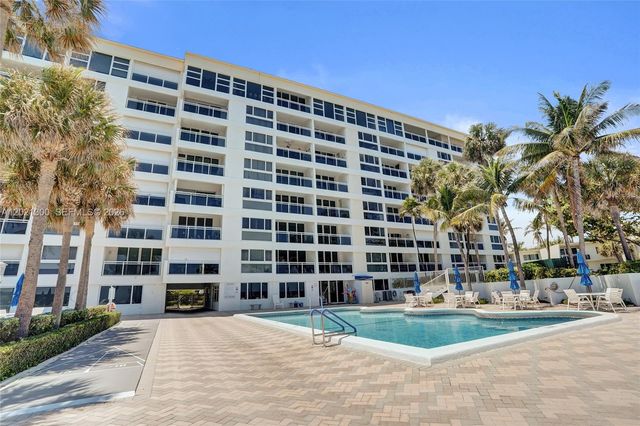 500 SE 21st Ave 211, Deerfield Beach, FL 33441