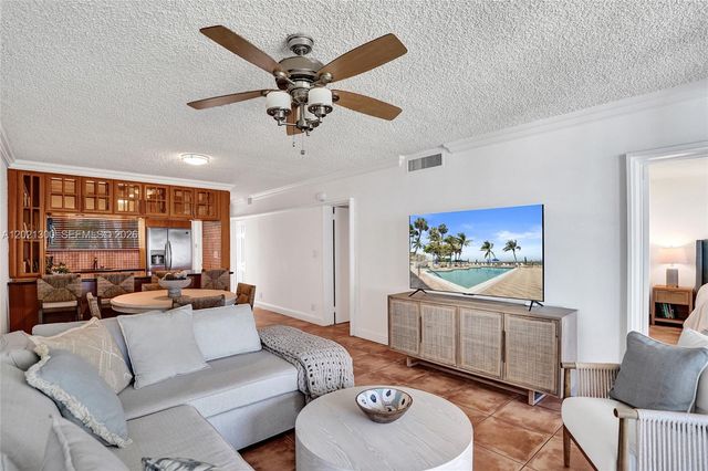 500 SE 21st Ave 211, Deerfield Beach, FL 33441