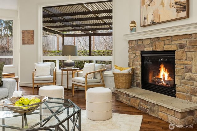 27135 SE 13th Street, Sammamish, WA 98075