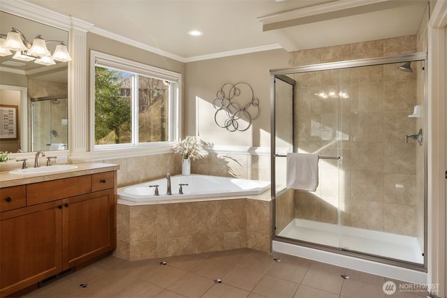 27135 SE 13th Street, Sammamish, WA 98075