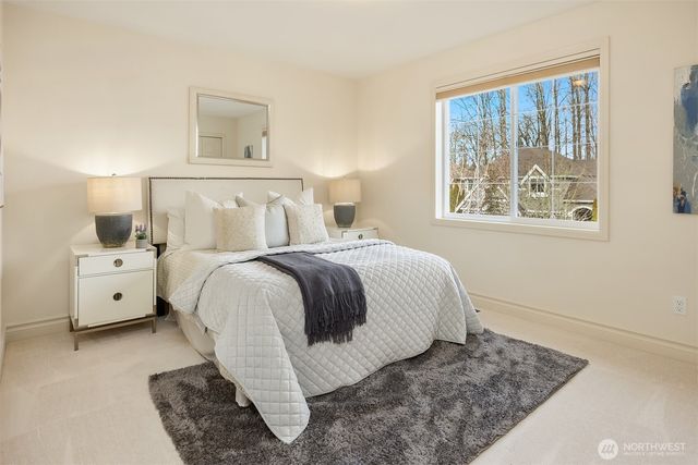 27135 SE 13th Street, Sammamish, WA 98075