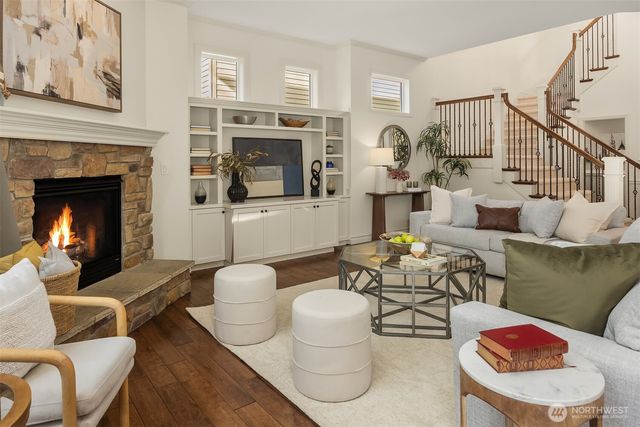 27135 SE 13th Street, Sammamish, WA 98075