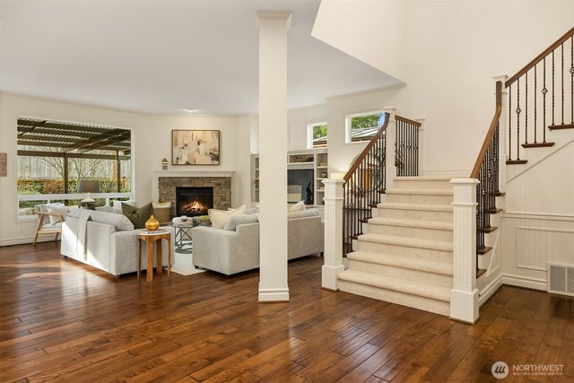 27135 SE 13th Street, Sammamish, WA 98075