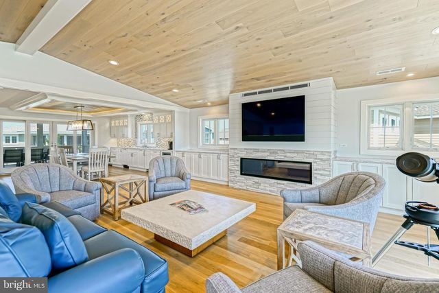309 W CAPE SHORES DR, Lewes, DE 19958