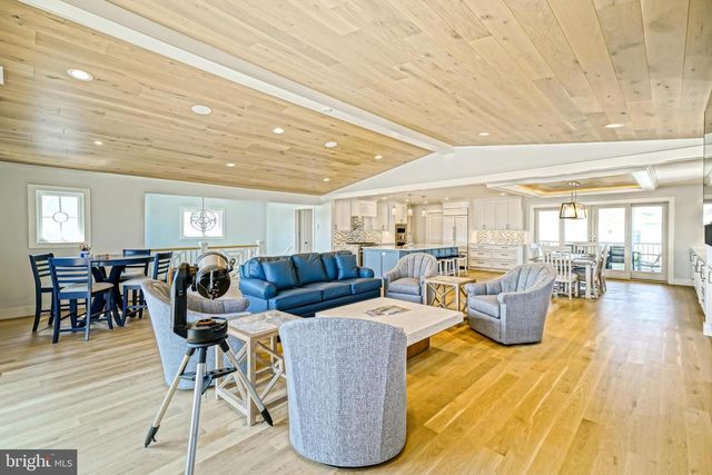 309 W CAPE SHORES DR, Lewes, DE 19958