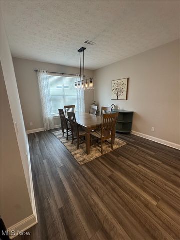 726 Cedar Crest Drive, Elyria, OH 44035