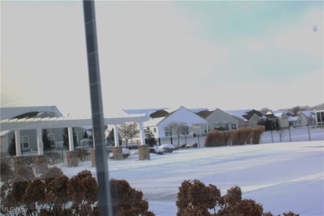 726 Cedar Crest Drive, Elyria, OH 44035