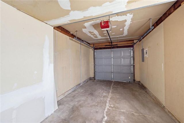 7400 Lamar Avenue, Overland Park, KS 66204