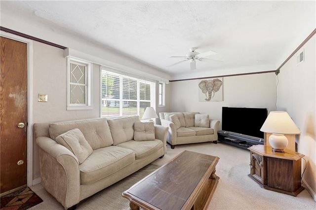 7400 Lamar Avenue, Overland Park, KS 66204