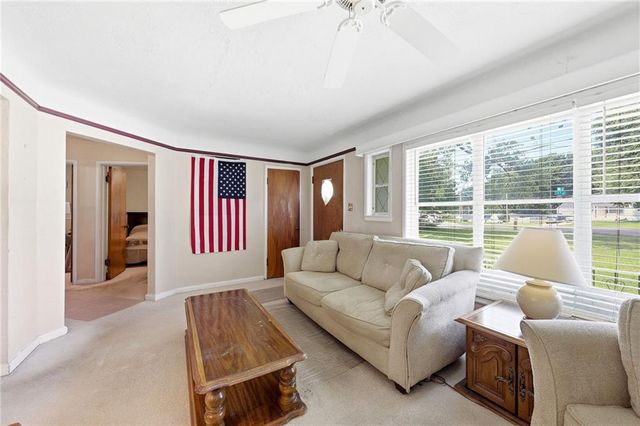 7400 Lamar Avenue, Overland Park, KS 66204