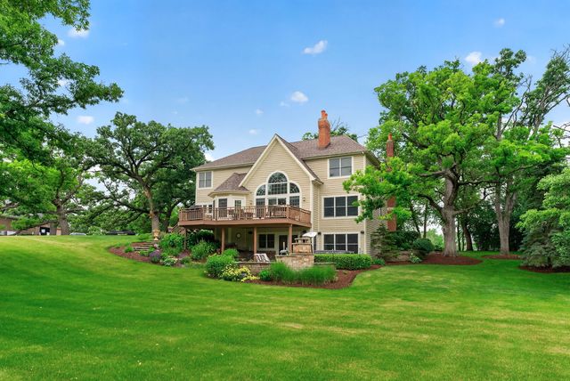 1804 Black Oak Drive, Mchenry, IL 60050
