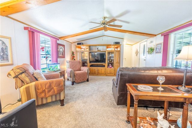 4 Sunrise Boulevard, Olmsted Twp, OH 44138
