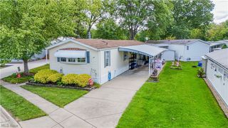 4 Sunrise Boulevard, Olmsted Twp, OH 44138