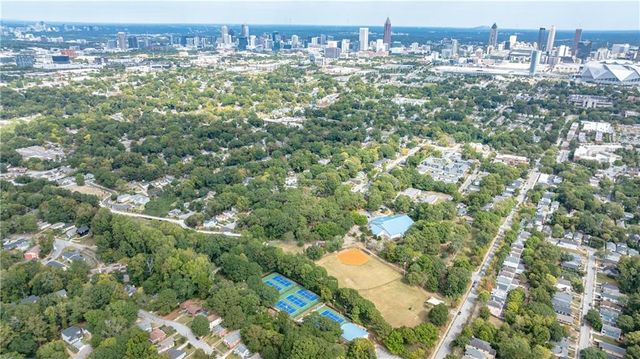 1012 Westmoor NW Drive, Atlanta, GA 30314