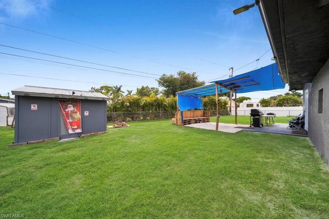 1313 Old Bridge RD, North Fort Myers, FL 33917